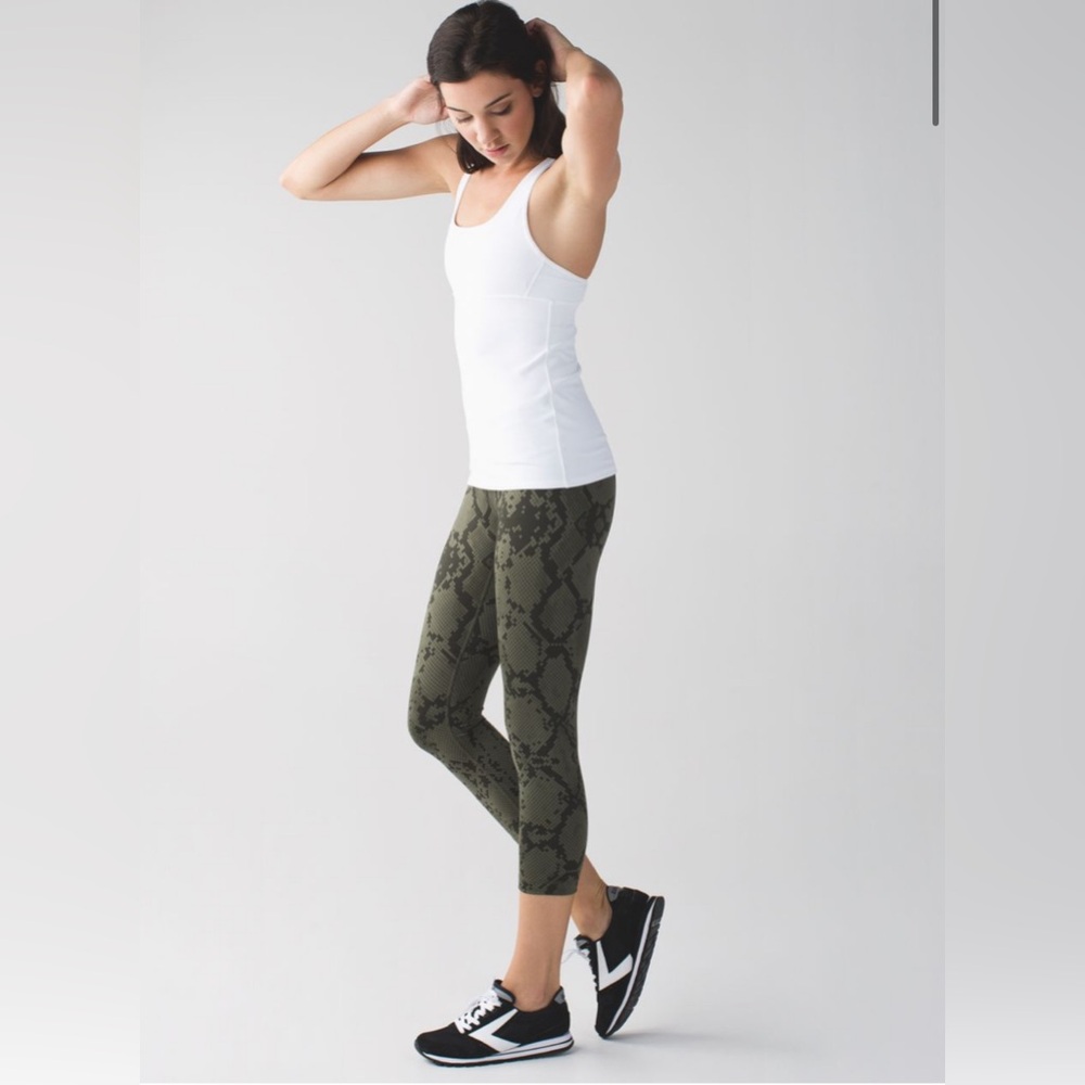 Lululemon | Wunder Under Crop III *Full-On Luon